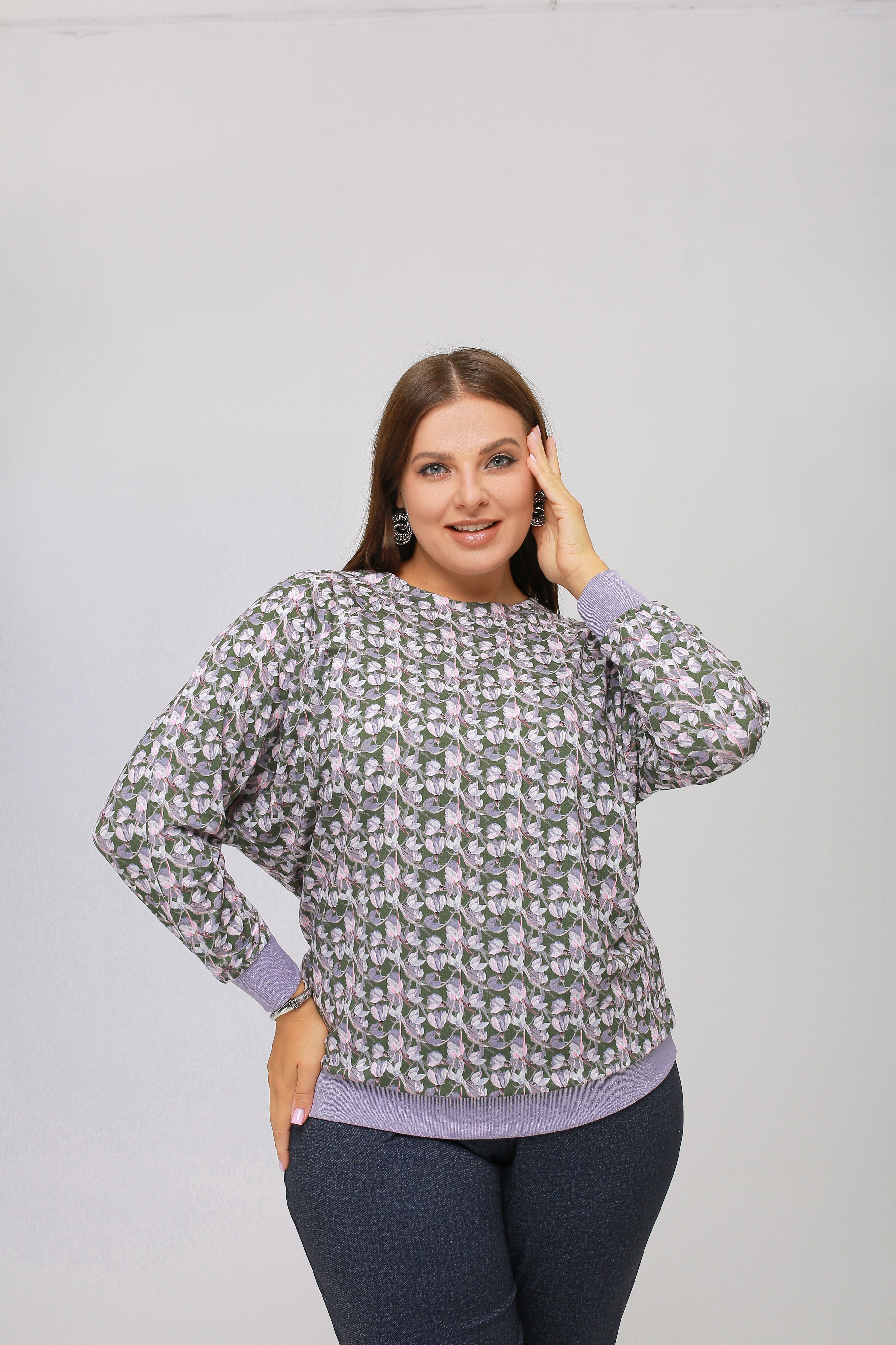 картинка Джемпер 3391 цветы набивной от магазина Larouge.by