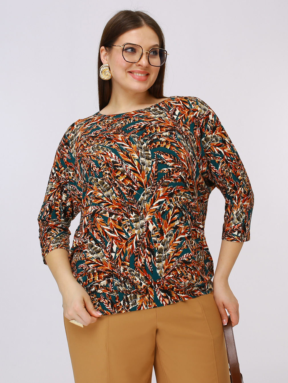 картинка Джемпер 3380 перья набивной от магазина Larouge.by